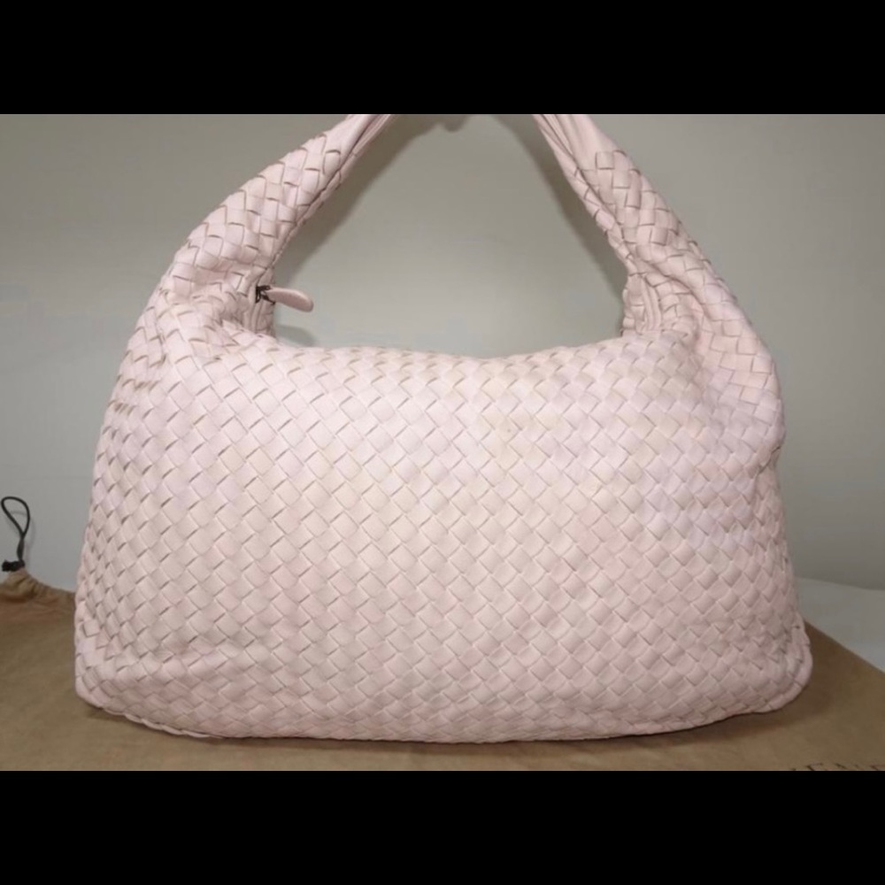 Clearance Sale Today‼️
Authentic Brand New Bottega Veneta Hobo